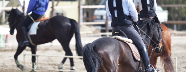 乗馬初心者は必見！初めてでも大丈夫？必要なものも徹底解説！サムネイル